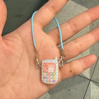 Okcatzone Nhà Búp Bê Mini Mặt Dây Chuyền Đồ trang trí Hoạt Hình Dễ Thương Mini Điện Thoại Di Động Trang Trí Hoạt Hình Mặt Dây Chuyền Cặp Đôi Ngọt Ngào Người Bạn Thân Nhất Quà Tặng J5K6