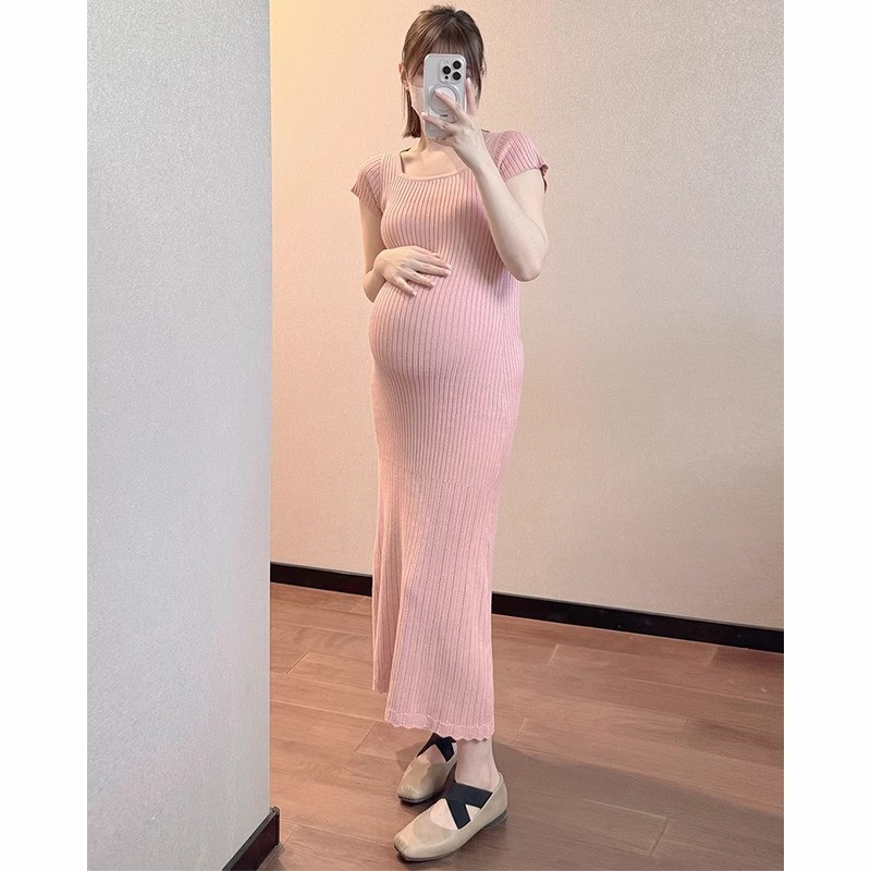 Trang phục bà bầu mùa hè cổ vuông tay ngắn ôm vừa vặn hơn Váy bà bầu