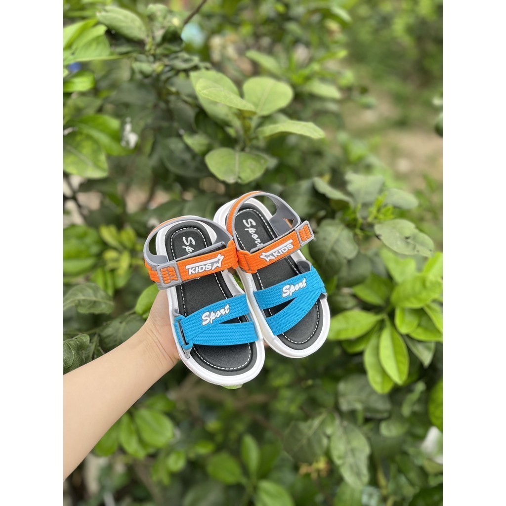 Sandal cao su non dép nhựa cho bé đi êm chân mùa hè đi biển chống trượt kids kiểu dáng thể thao cho bé từ 1  tuổi Z208