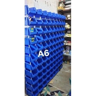 Một Khay nhựa loại Trung A6  kèm chân nối  đựng đồ kim khí sửa chữa xe máy bulong ốc tán