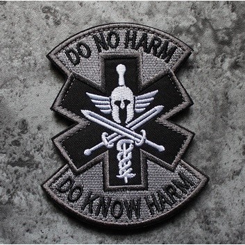 Patch phù hiệu y tế chiến trường dán quần áo_ba lô túi xách _tactical