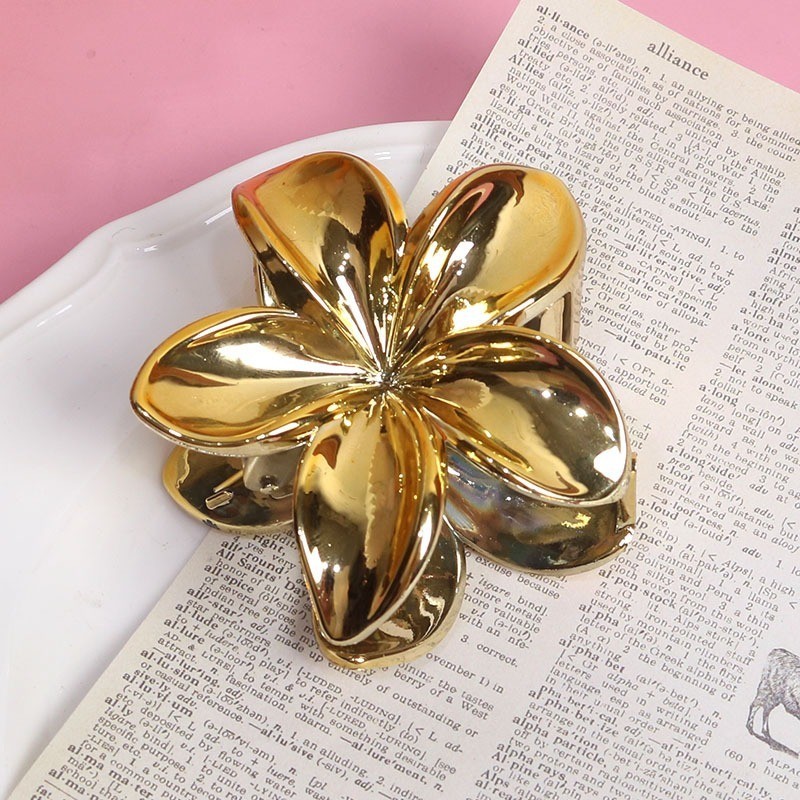 [Yunyuan] Kẹp hoa trứng vàng và bạc 8cm Châu Âu và Mỹ dành cho nữ mới Màu kim loại chảy năm cánh hoa Phụ kiện tóc