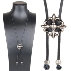 XGB Cross Flower Cowboy Bolo Tie Dây da nhân tạo phương Tây Vòng cổ cà vạt