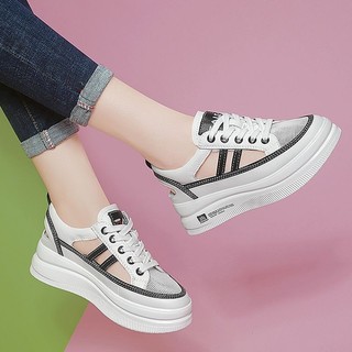 Baotou Giày Sandal Thể Thao Nữ Đế Mềm Mùa Xuân Đế Dày Rỗng Thoáng Khí Giày Trắng Lỗ Giày Sandal Thể Thao Baotou Nữ Đế Mềm Mùa Xuân Thường Ngày Đế Dày Rỗng Thoáng Khí Giày Trắng Lỗ