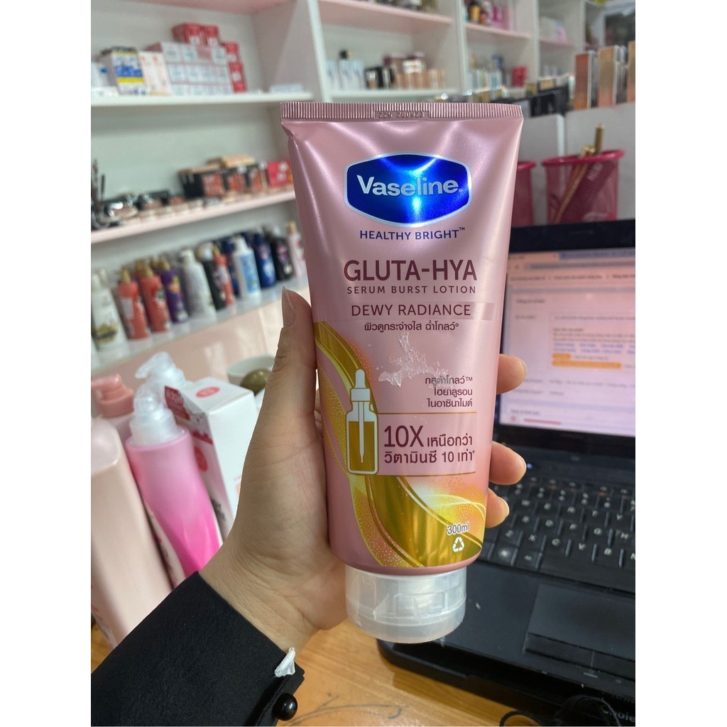 [Có sẵn] [Chính hãng] Kem dưỡng thể Vaselin Healthy Brith Glutha - Hya 300ml Thái Lan