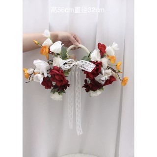 Bó hoa cưới cầm tay cô dâu đặc biệt tay cầm tròn nhẫn bọc ngọc trai nhân tạo