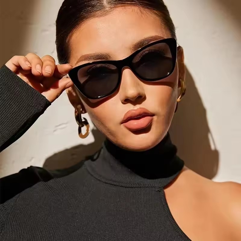 Kính râm hình vuông mắt mèo - Phong cách Punk Big Frame Sunnies dành cho nam giới - Kính râm cổ điển chống tia cực tím để lái xe, du lịch, câu cá - Thời trang cổ điển, Hợp thời trang cá tính