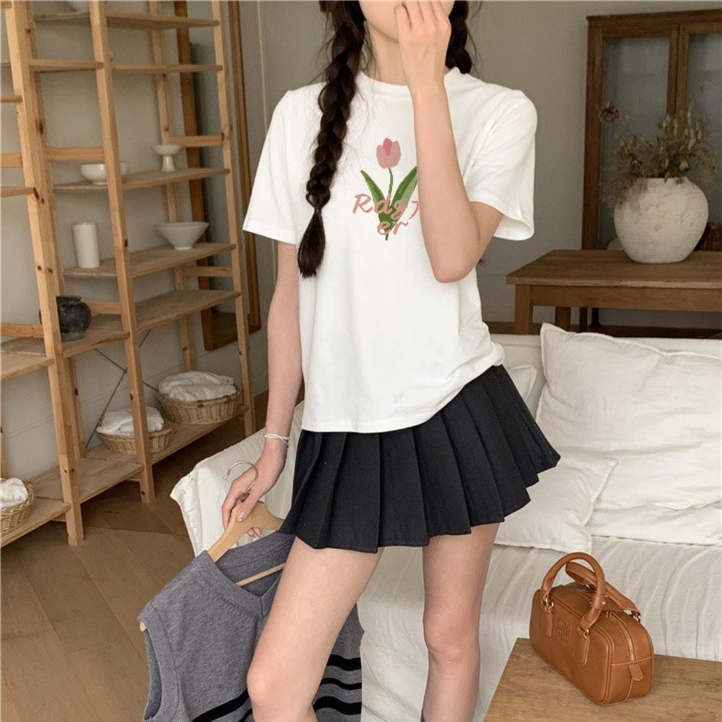 [Mã FADEP2903 giảm đến 30k đơn từ 99k] Áo thun form Baby Tee  in hình hoa Tulip Rdgfer A5931