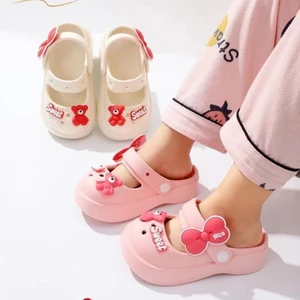 sục cross dép cho bé gái xinh xắn siêu nhẹ chống trơn trượt QCCC từ 2 tuổi nơ gấu hồng, trắng 1017
