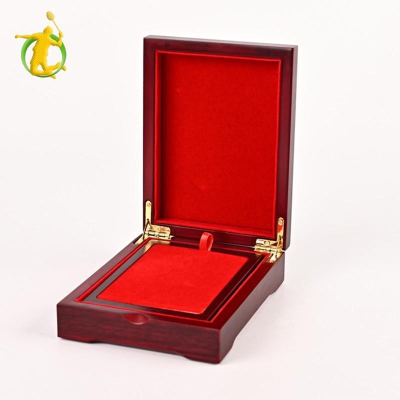 Hộp trưng bày bằng gỗ Hộp đựng huy chương Huy chương Hộp gỗ nhỏ cho gia đình