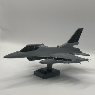 Mô hình kit lắp ráp máy bay F-16 falcon
