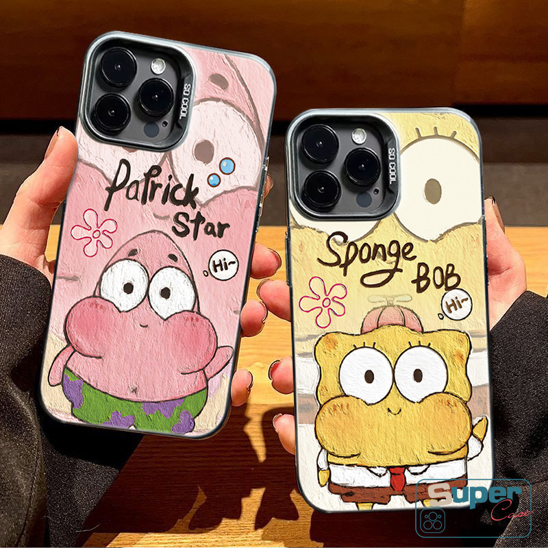 Cặp đôi hoạt hình dễ thương SpongeBob Patrick Star Case Tương thích cho IPhone 15 11 7plus 16 13 14 12 Pro Max X XS Max 8Plus XR 16 15 14 8 7 Plus SE Vỏ mềm ống kính kim loại mạ sang trọng