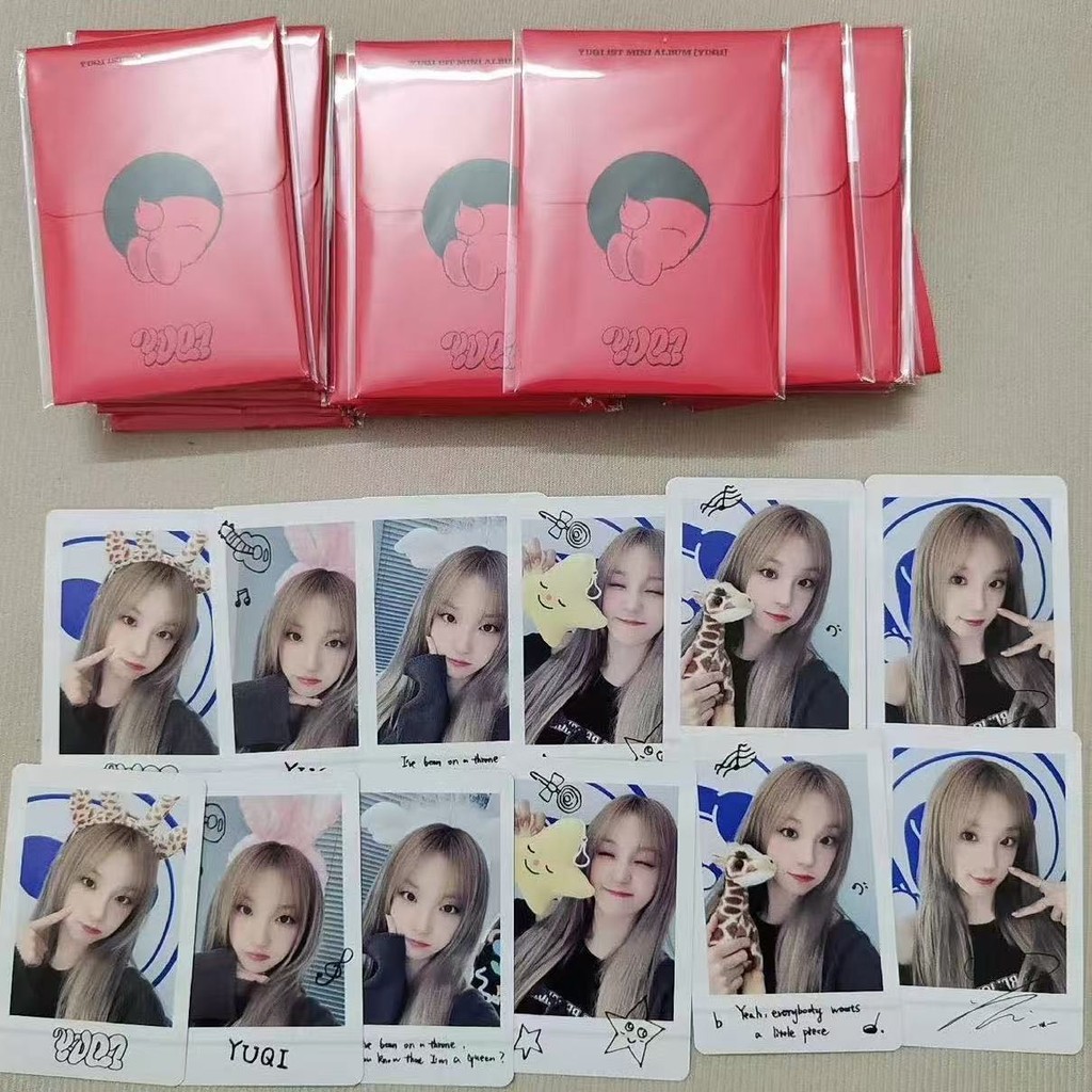 Bộ thẻ ảnh YUQI (G) I-DLE 1st Mini Album YUQ1