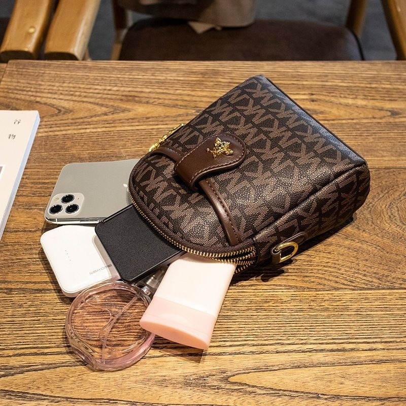 New Women's Bag Women's Bag Summer Fashionable Stylish Multi-Layer Portable Mobile Phone Bag All-Match Shoulder Messenger Bag Women's Bag Mini
