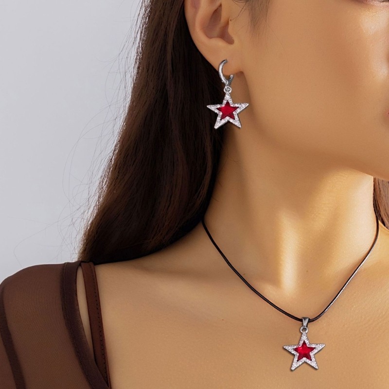 Mis Mặt dây chuyền hình ngôi sao đen tối và bí ẩn Bông tai và chuỗi cổ Bộ trang sức Gothic quyến rũ