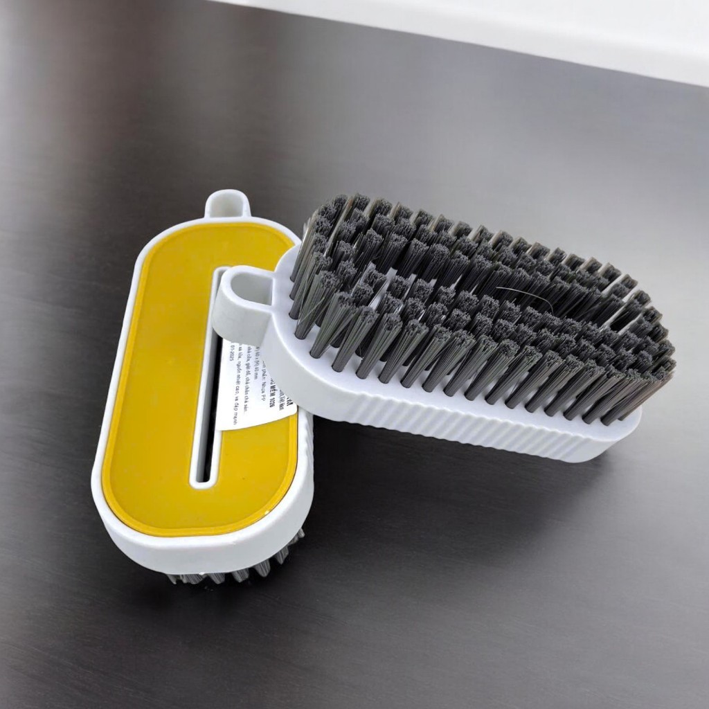 Bàn Chải Oval Lông Mềm Vinh Nam Plastic Thiết Kế Nhỏ Gọn Tiện Lợi Lông Mềm Giúp Cọ Rửa Mã 1028
