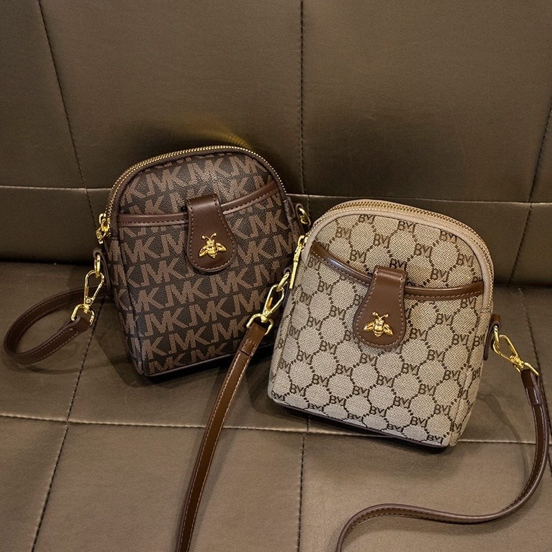 New Women's Bag Women's Bag Summer Fashionable Stylish Multi-Layer Portable Mobile Phone Bag All-Match Shoulder Messenger Bag Women's Bag Mini