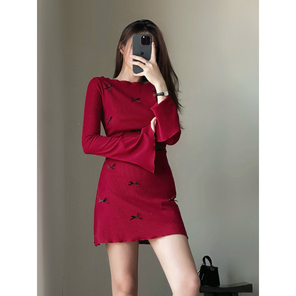BARE_ Đầm nữ tay dài cổ thuyền tay loe thiết kế đính nơ xinh xắn chất thun gân tăm xịn co dãn tôn dáng-D035