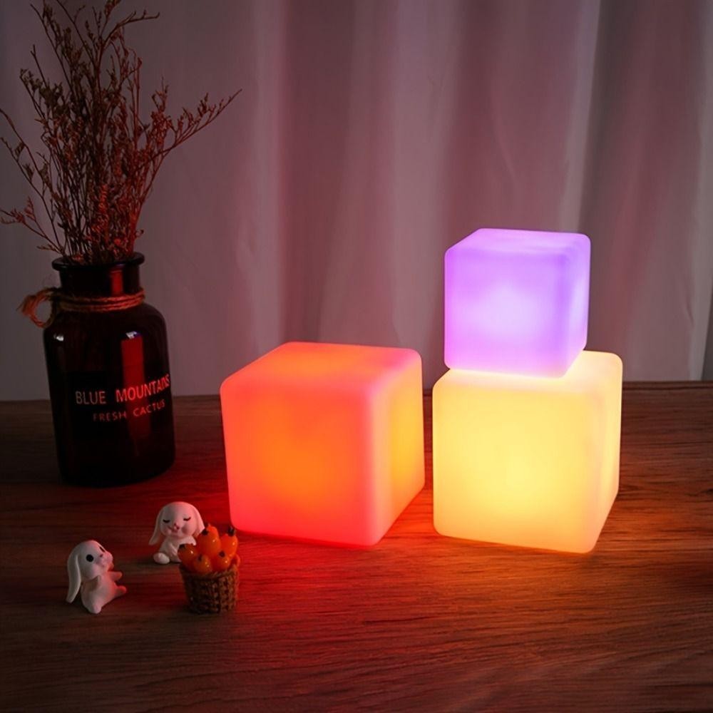 Đèn led ngủ đổi màu 