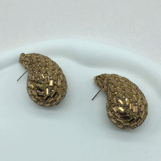 1 đôi bông tai tua rua hoa bán chạy từ Châu Âu và Châu Mỹ, khí chất sang trọng nhẹ nhàng dự tiệc, bông tai hạt thủ công