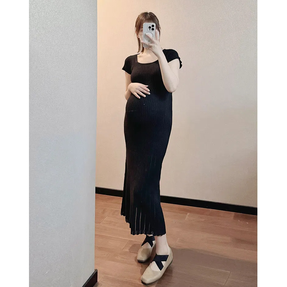 Trang phục bà bầu mùa hè cổ vuông tay ngắn ôm vừa vặn hơn Váy bà bầu