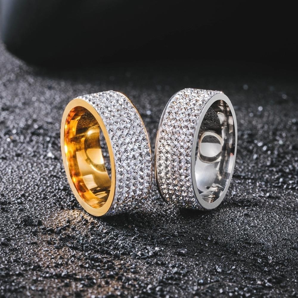 Nhẫn đính đá full hạt cz - chất liệu titan không gỉ - bảo hành 12 tháng