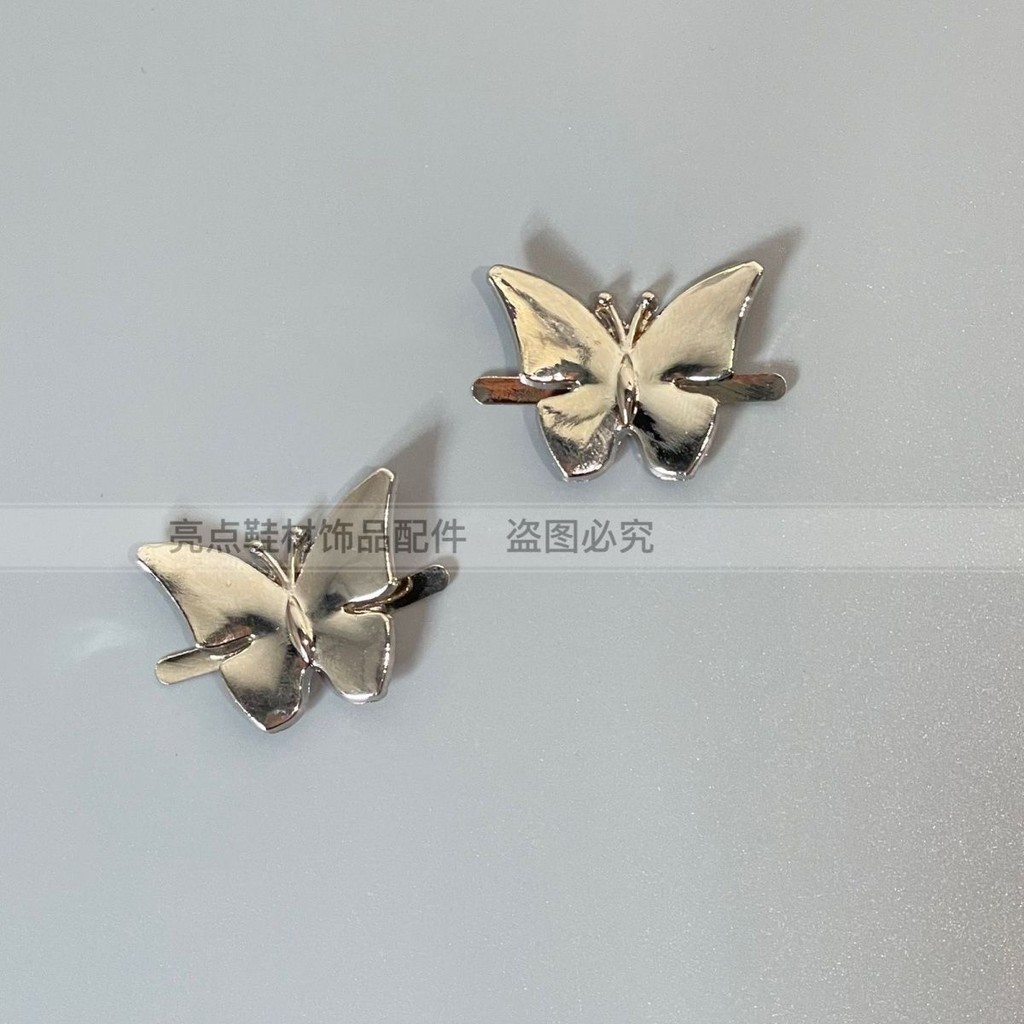 Giày Bướm Nhỏ Khóa Phụ Kiện Phù Hợp Sandal Dép Da Trẻ Em Nữ