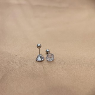 Bông tai nam nữ nụ đá 3 size chốt vặn chất liệu titan bền màu