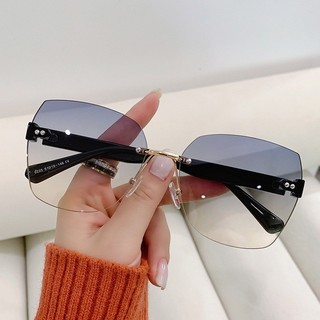 Kính râm nữ Full Frame UV400 Kính thời trang chống tia cực tím