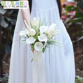 Giấy chứng nhận đám cưới của cô dâu hoa loa kèn bó hoa mô phỏng đám cưới bó hoa nhỏ đạo cụ chụp ảnh