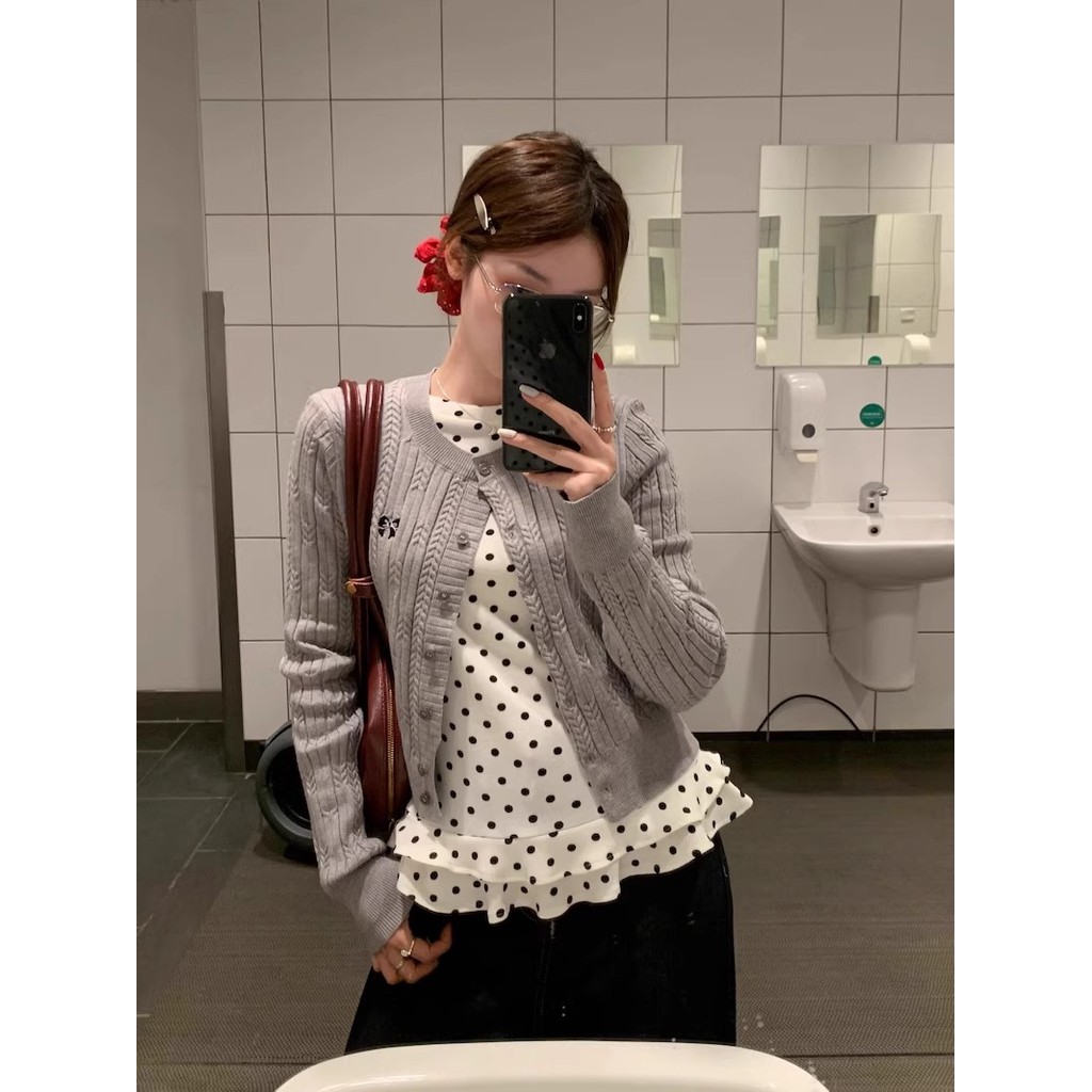 SUXI Áo thun nữ cổ điển kiểu Pháp chấm bi thời trang đơn giản Slim Fit cổ tròn dài tay Áo thun nữ ren viền hàng đầu 250215
