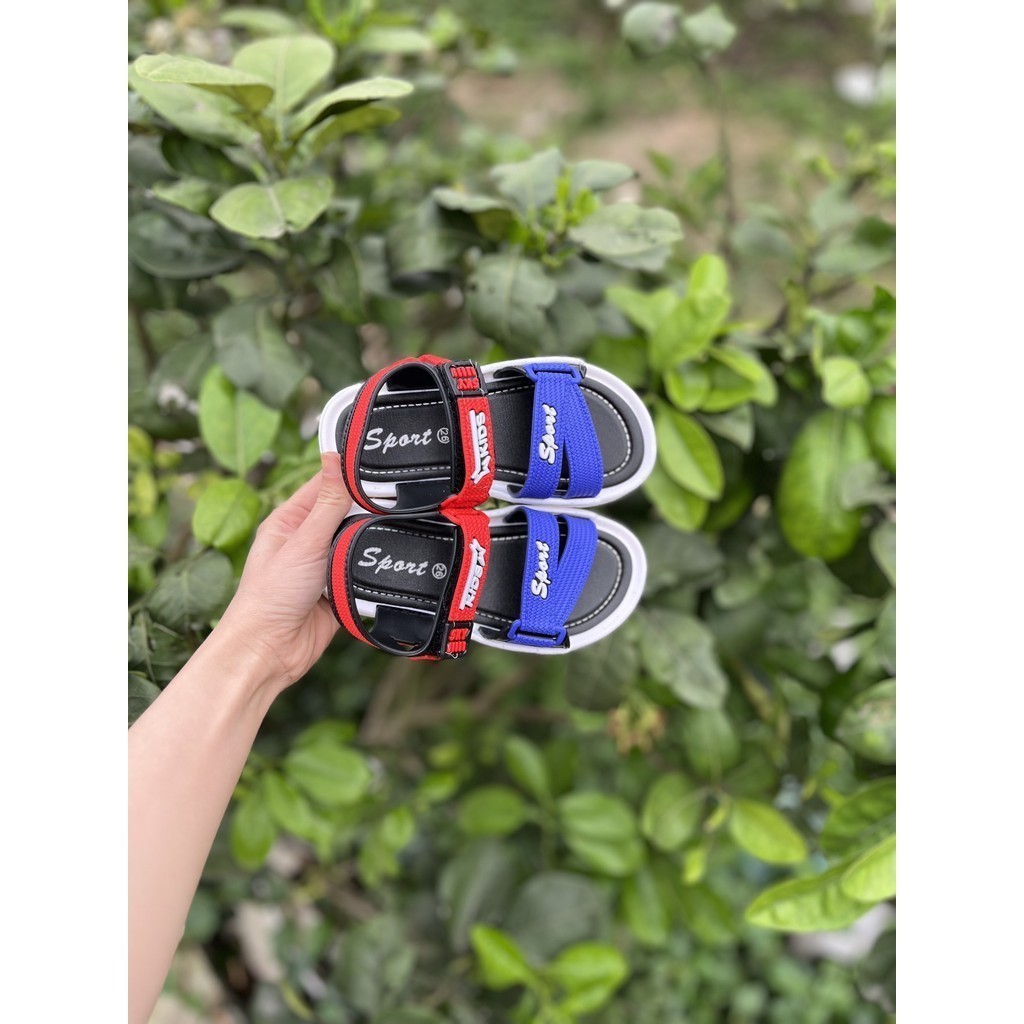 Sandal cao su non dép nhựa cho bé đi êm chân mùa hè đi biển chống trượt kids kiểu dáng thể thao cho bé từ 1  tuổi Z208