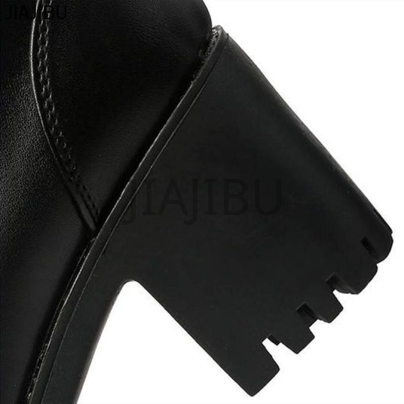 Size 35-41 Giày Nữ Giày Bốt Martin Cao Gót Màu Đen Thời Trang Hàn Quốc Non-slip Thick Heel Lace-up Motorcycle Boots Giày Bốt Cao Bồi Mũi Tròn Có Khóa Kéo Phong Cách Retro Giày Bốt Da Cao Gót Phong Cách Anh Quốc Mid-calf Rider Boots Slim Calf Boots