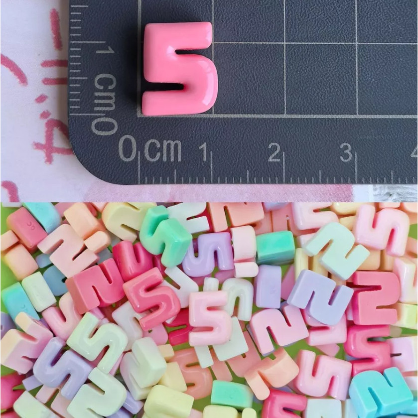 Charm Số 5 Đục