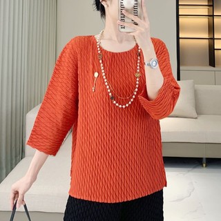 Miyake Xếp Ly Thiết Kế Cao Cấp Cảm Giác Thu Đông Phong Cách Mới Kim Cương Xếp Ly Thủ Công Ba Phần Tư Tay Cổ Tròn Tính Khí Áo Thun Màu Trơn
