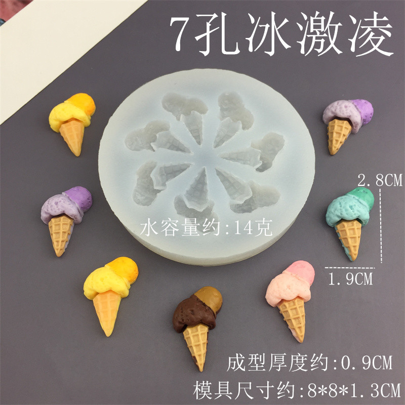 Bộ khuôn silicon sô cô la hình trái tim camera, kem dâu, trang trí bánh DIY handmade
