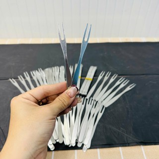 Combo 10c Nĩa Xiên Trái Cây - Nĩa ăn ốc - Nĩa ăn Thức Ăn tiện dụng - Phương Trang