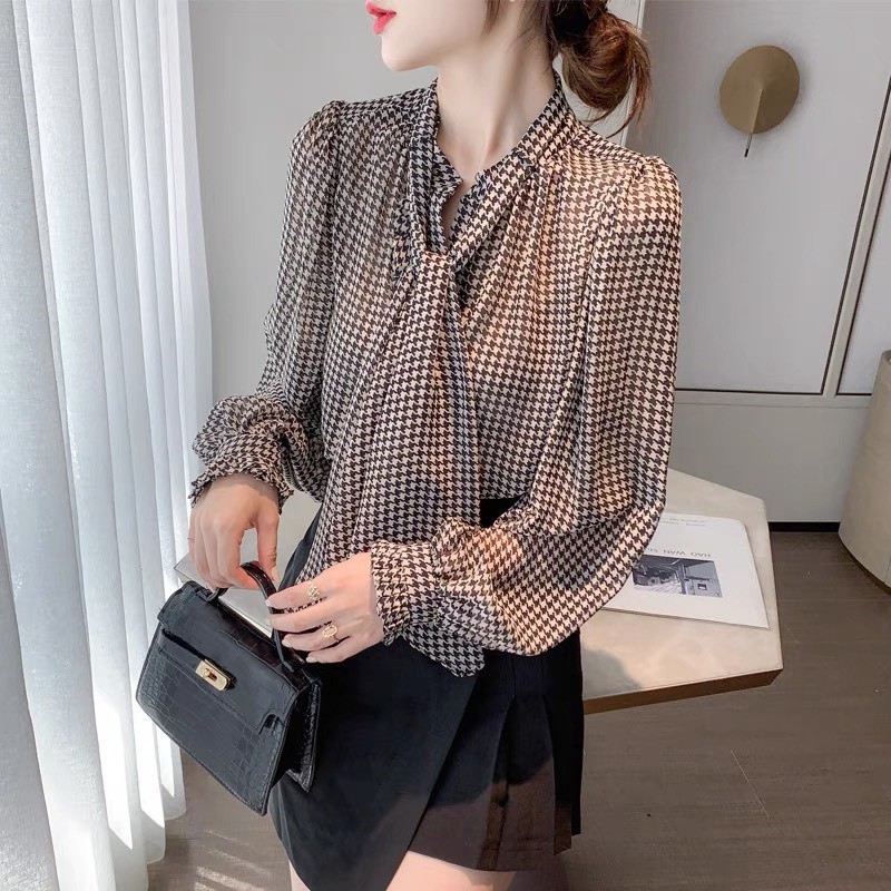 Áo sơ mi lụa họa tiết zizac phối nơ cổ cho các nàng công sở 1690
