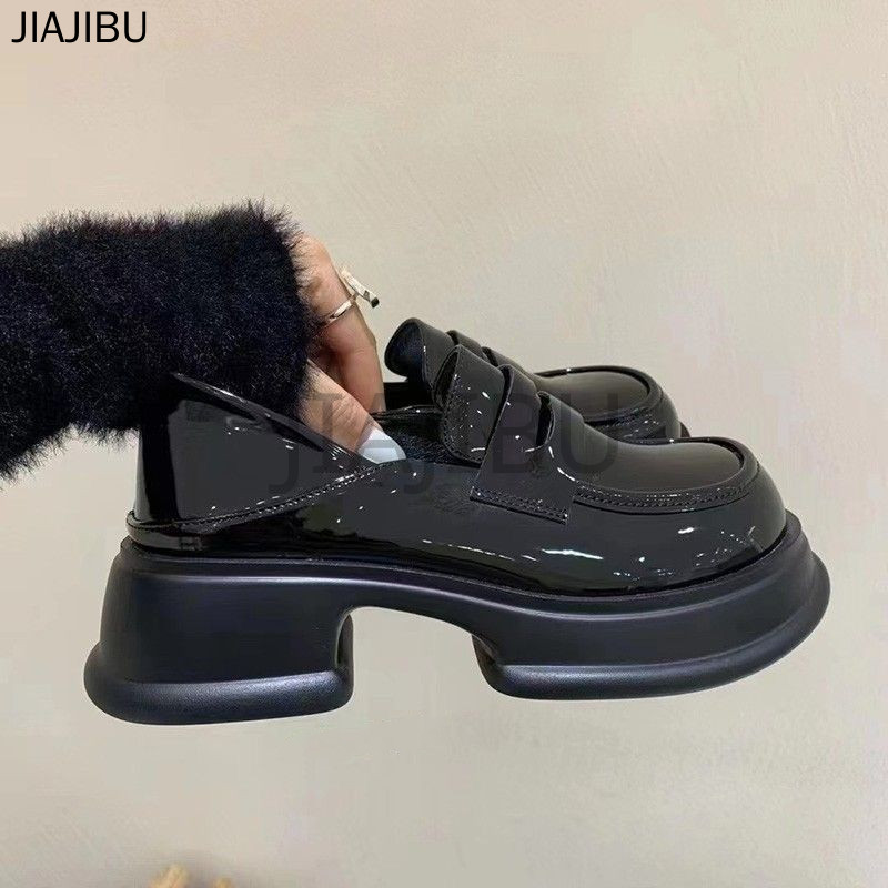 Size 35-43 Giày Đồng Phục JK Nền Tảng Cổ Điển Giày Nữ Size Lớn Chất Lượng Cao Anti-slip Soft Sole Doll Shoes 42 Black Mary Jane Shoes Giày Lolita Mũi Tròn Phong Cách Nhật Bản 41 Giày Da Sáng Chế Của Anh Giày Cosplay Màu Đen Mờ Giày Lười Đế Dày Giày Nhảy