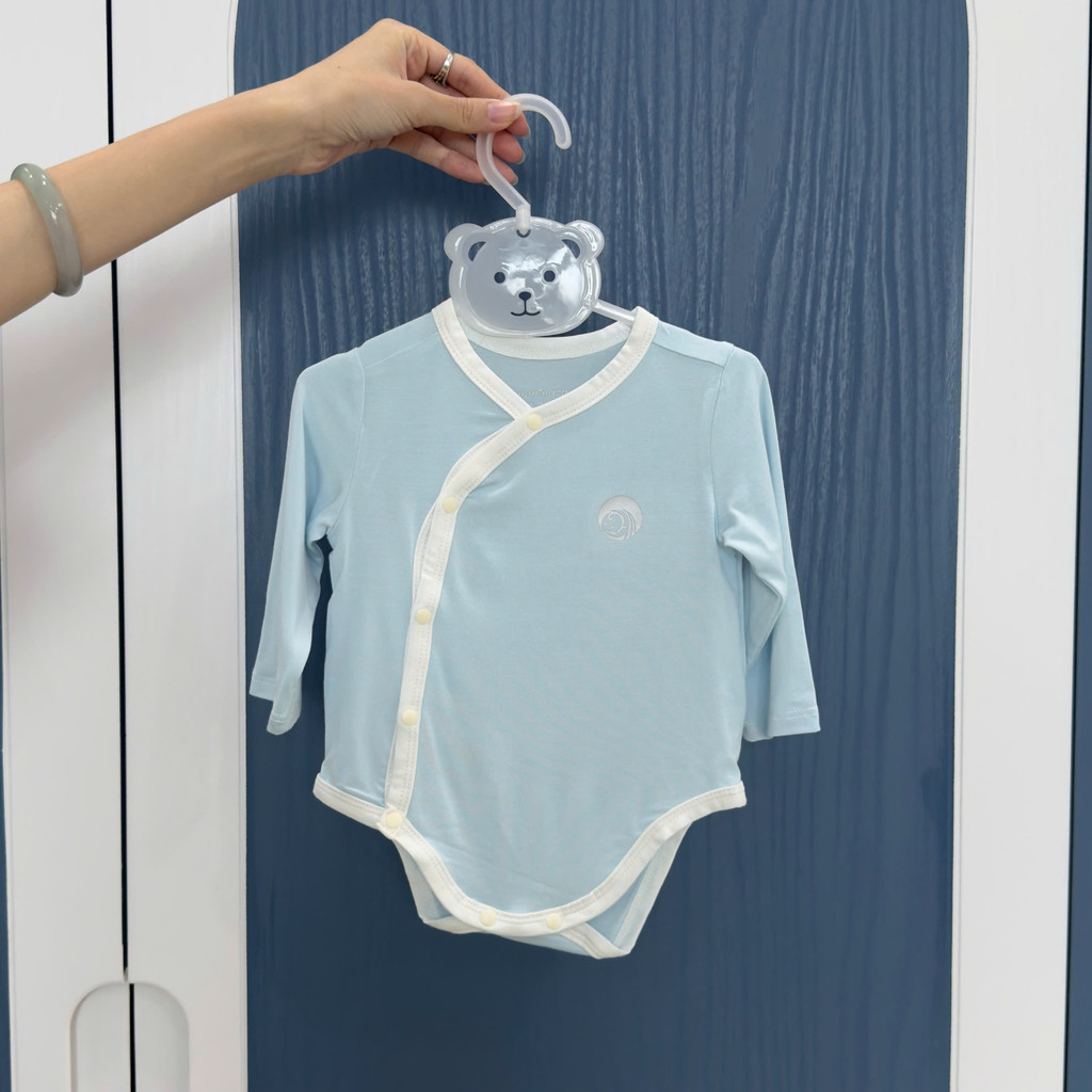 Body Chip Sơ Sinh Dài Tay Anminaza Vạt Chéo Vải Sợi Tre Petit Co Dãn Thoáng Mát Và Mềm Mịn - Hàng Chính Hãng AMI0357-2