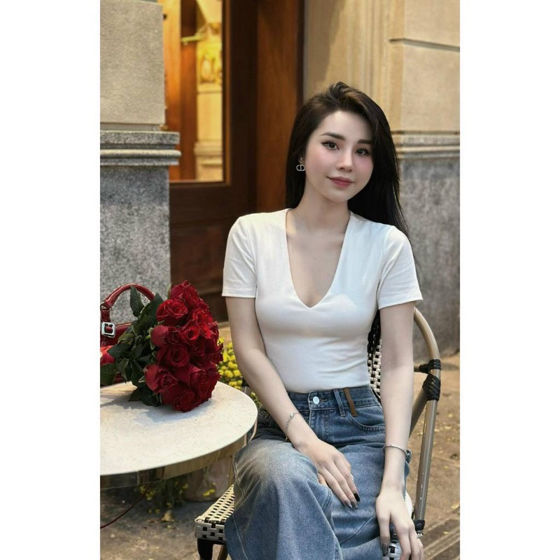 Áo thun nữ đẹp cổ V chất cotton co giãn, Áo Cổ Tim Nữ đẹp