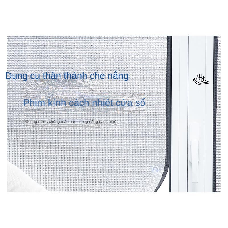 cửa sổ có dán phim trên kính