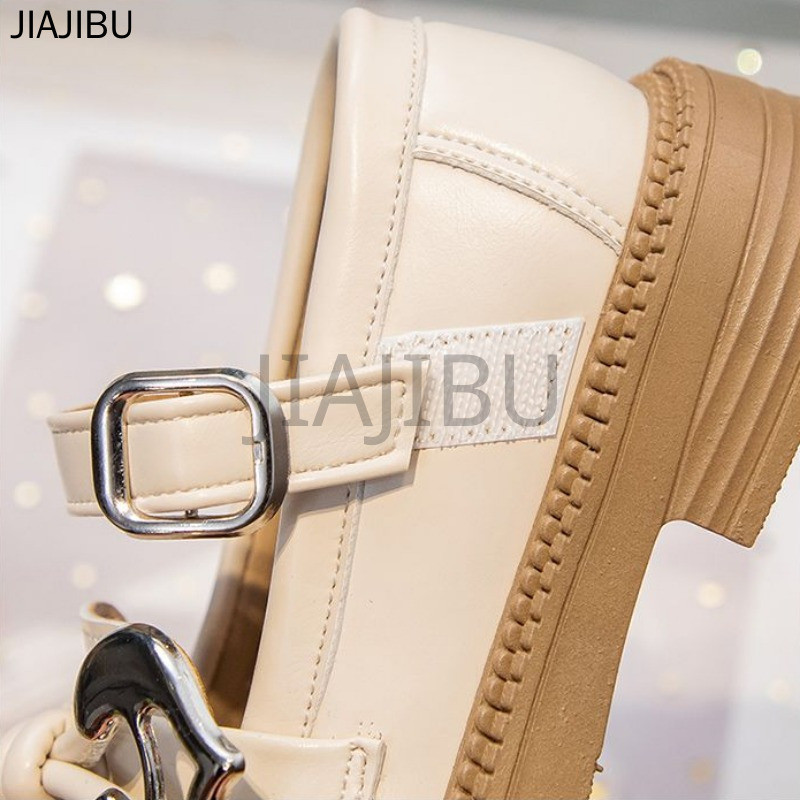 Giày Da Gót Vuông Phong Cách Retro Dễ Thương Cho Bé Gái Giày Trẻ Em Thời Trang Giày Đi Học Màu Đen British Non-slip Round Toe Cosplay Doll Shoes Korean Fashion Casual Beige Platform Mary Jane Shoes Giày Đồng Phục Học Sinh Tiểu Học Giày Lolita Nhật Bản