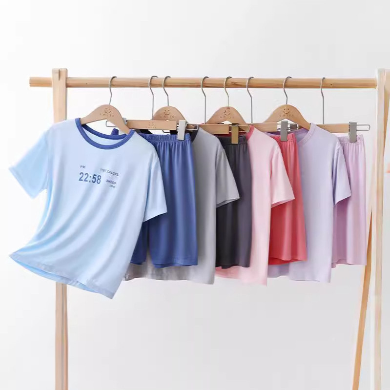 Trẻ Em Tay Ngắn Loungewear Phù Hợp Với 100-180 Kích Thước Mùa Hè Mỏng Phong Cách Ice Drape Áo Thun Tay Ngắn Phong Cách Mới Trẻ Em Cha Mẹ-Con Bộ Đồ Hai Mảnh RVAK