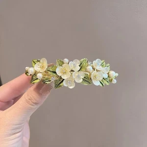 MAUROPOLI [Sẵn sàng] Mùa xuân Phong cách mới Vỏ ngọc trai hoa nữ Kẹp tóc ngang Kẹp tóc đính đá trung bình Kẹp tóc đuôi ngựa sang trọng