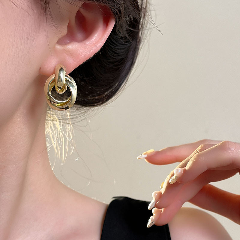 Bông tai kim loại cổ điển nhẹ sang trọng cao cấp Niche Bông tai nữ