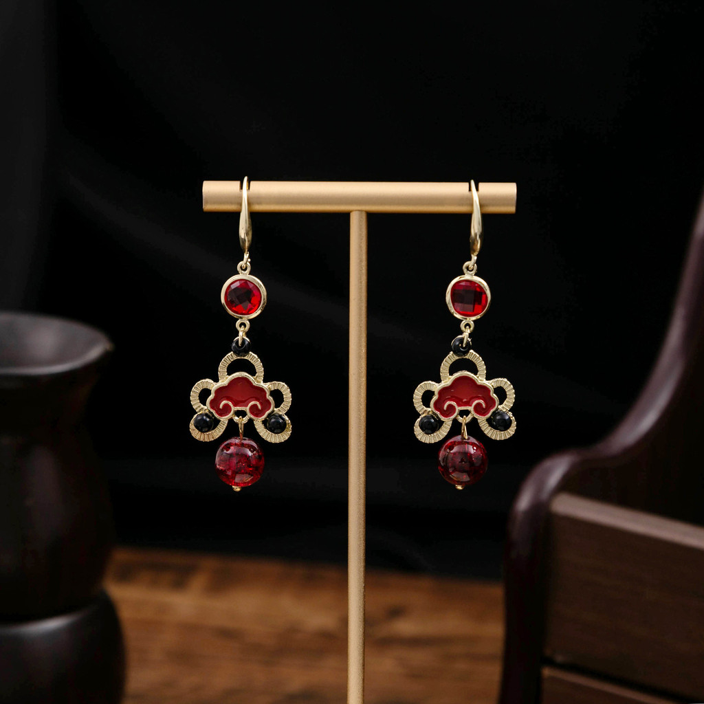 Cổ Đỏ Series Phong Cách Trung Hoa, Đính Hạt Mây và Giọt Nước Sườn Xám, Phụ Kiện Ngọc Trai