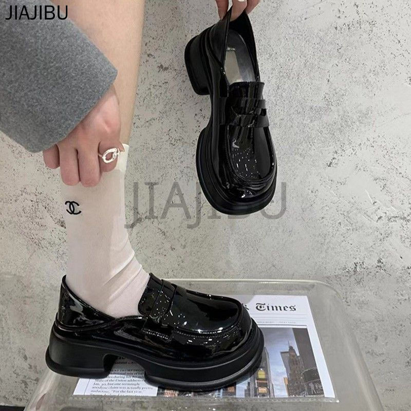 Size 35-43 Giày Đồng Phục JK Nền Tảng Cổ Điển Giày Nữ Size Lớn Chất Lượng Cao Anti-slip Soft Sole Doll Shoes 42 Black Mary Jane Shoes Giày Lolita Mũi Tròn Phong Cách Nhật Bản 41 Giày Da Sáng Chế Của Anh Giày Cosplay Màu Đen Mờ Giày Lười Đế Dày Giày Nhảy