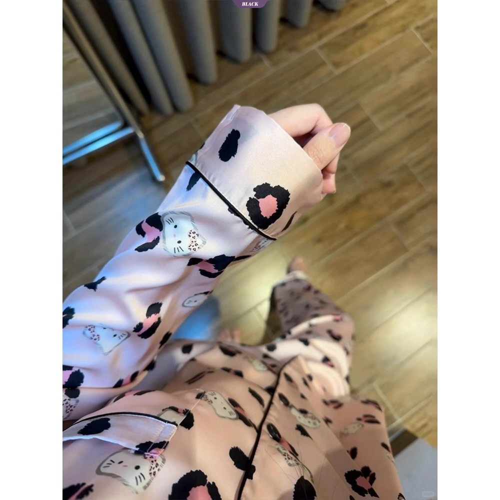 Phiên bản Hàn Quốc của Bộ đồ ngủ phong cách Ins Áo len Cardigan nữ dài tay Phim hoạt hình KT Casual Sweet Homewear Bộ hai mảnh [BL]
