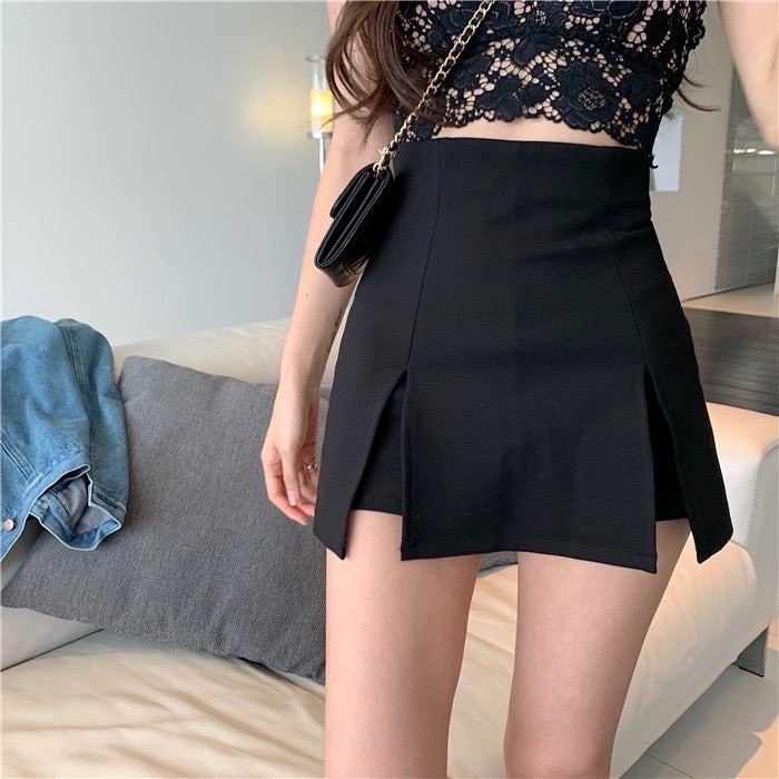 [Mã FADEP2903 giảm đến 30k đơn từ 99k] Chân Váy Mini Dáng Chữ A DaaLaa Store Xẻ Tà 2 Bên Có Quần Trong C008